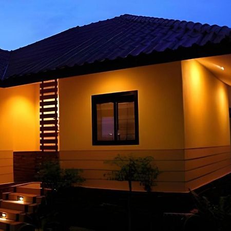 Tanisa Resort Chumphon Ngoại thất bức ảnh