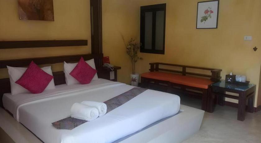 Tanisa Resort Chumphon Ngoại thất bức ảnh