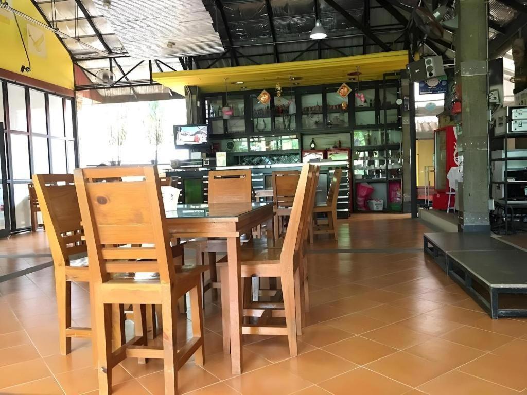 Tanisa Resort Chumphon Ngoại thất bức ảnh